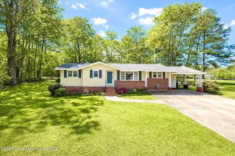 1690 Trussell Rd, Alexander City, AL 35010