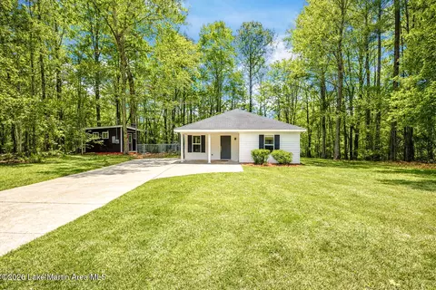 376 Timber Trl, Dadeville, AL 36853