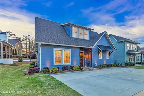 61 Hideaway Dr, Dadeville, AL 36853