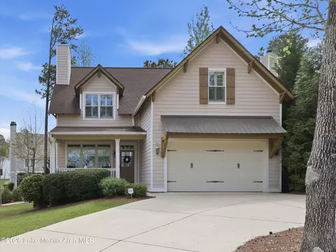 226 Sunset Point Dr, Dadeville, AL 36853