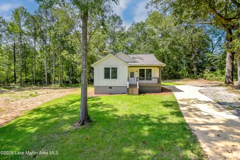 812 Scott Rd, Alexander City, AL 35010
