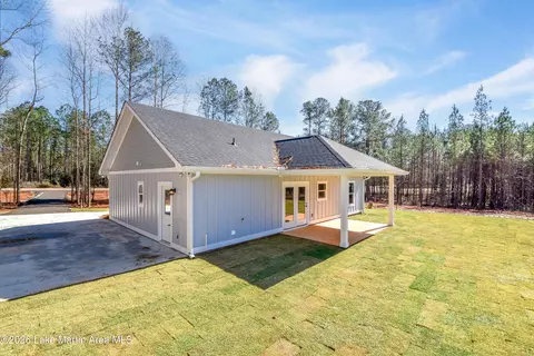 Exterior - 560 Tower St, Daviston, AL 36256 photo 5 of 7