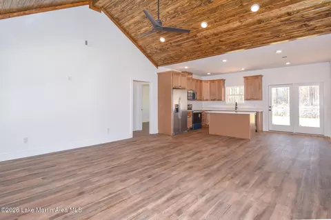 Living - 560 Tower St, Daviston, AL 36256 photo 2 of 6