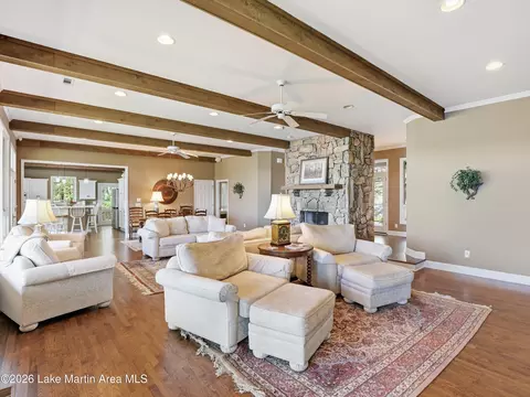 Living - 451 Hagan Rd, Eclectic, AL 36024 photo 2 of 5