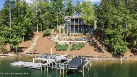 175 Cedar Rdg, Alexander City, AL 35010
