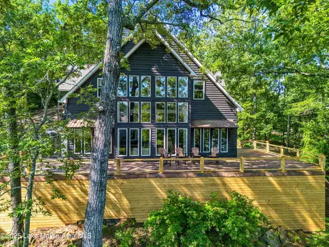 110 Lighthouse Crt Crt, Dadeville, AL 36853