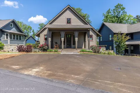 Exterior - 92 Old Jay Rd, Eclectic, AL 36024 photo 6 of 14