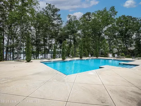 Exterior - 92 Old Jay Rd, Eclectic, AL 36024 photo 3 of 14