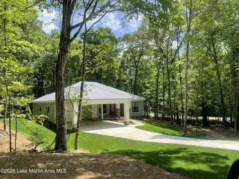 28 Big Buck Ln, Dadeville, AL 36853