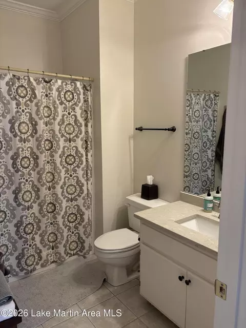 Bath - 391 A Hancel Rd, Equality, AL 36026 photo 2 of 2
