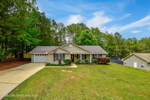1506 Warren Cir, Alexander City, AL 35010