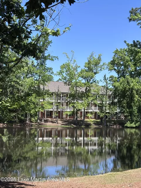 144 University Dr, Auburn, AL 36832