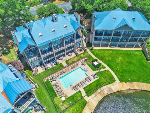 100 Harbor Place 303, Dadeville, AL 36853