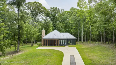 356 Harbor View Blvd, Dadeville, AL 36853