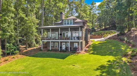 242 Tomahawk Rd, Dadeville, AL 36853