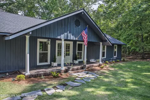 494 Fairway Ridge Rd, Dadeville, AL 36853