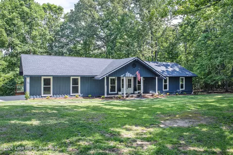 494 Fairway Ridge Rd, Dadeville, AL 36853