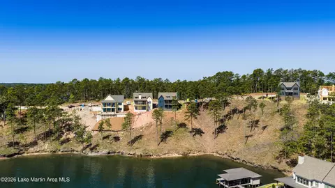183 Long Leaf Pl, Dadeville, AL 36853