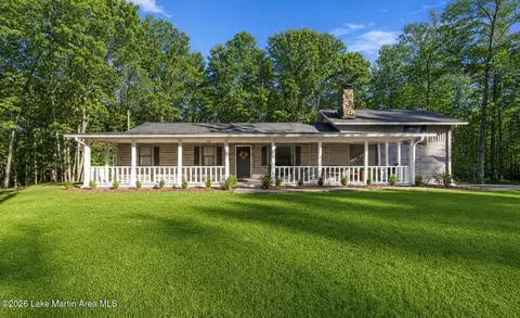 2208 Oliver Ave, Alexander City, AL 35010