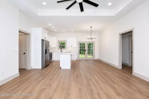 Living - 882 Tower St, Daviston, AL 36256 photo 1 of 4