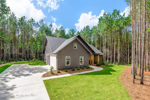 Exterior - 882 Tower St, Daviston, AL 36256 photo 2 of 5