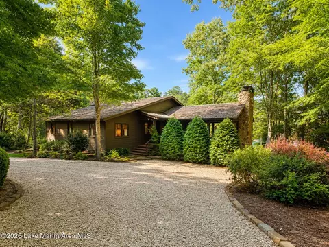 390 Neros Pt, Eclectic, AL 36024