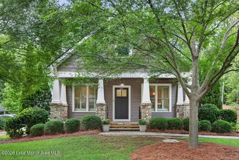2801 Lone Eagle Ln, Opelika, AL 36801