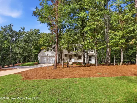 274 Still Waters Dr, Dadeville, AL 36853