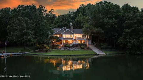 208 Wind Mist Rd, Alexander City, AL 35010