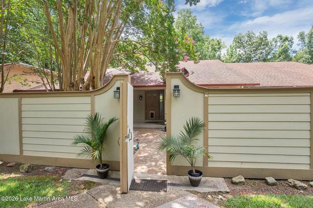 35 Moonlight Ln, Dadeville, AL 36853
