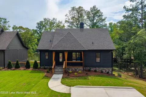 44 Waterfront Way, Alexander City, AL 35010