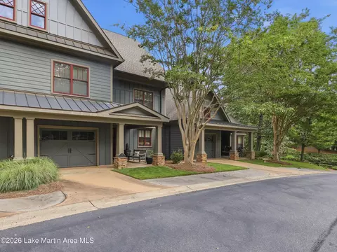 125 Ledges Trl, Alexander City, AL 35010