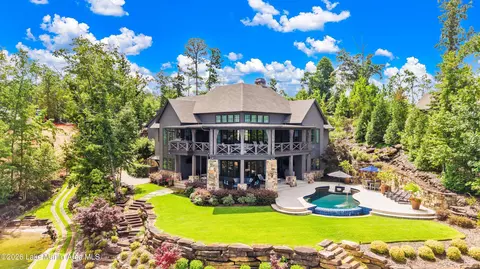 160 Dawson Pt, Alexander City, AL 35010