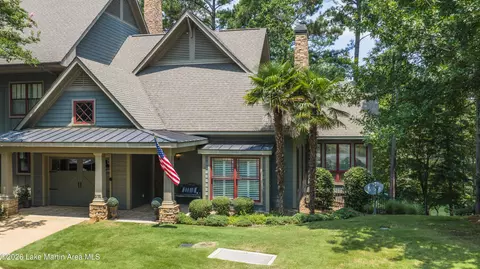 276 Ledges Trl, Alexander City, AL 35010
