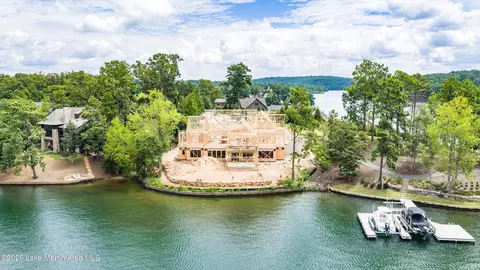 1821 South Rdg, Alexander City, AL 35010