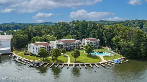100 Bay Point Unit 305 Dr, Dadeville, AL 36853
