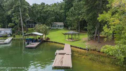 84 Tulip Wood Dr, Dadeville, AL 36853