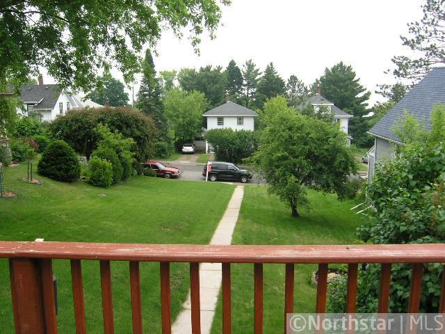 1723 E 6th St, Duluth, MN 55812 photo 2