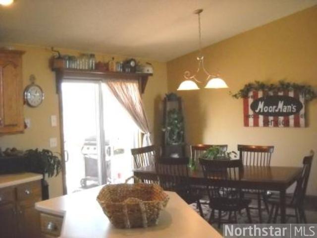 1614 Quail Dr, Saint Cloud, MN 56303 photo 6
