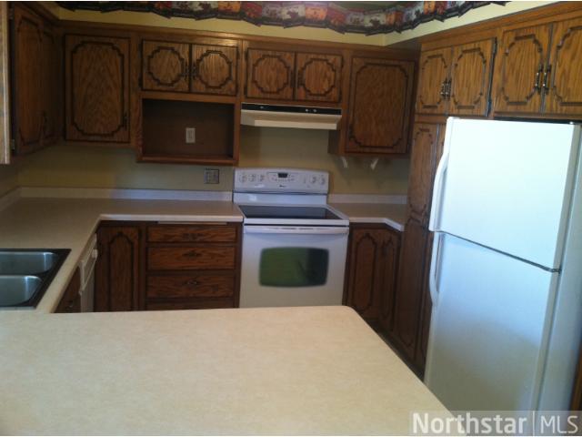 320 NE 3rd Ave, Saint Cloud, MN 56304 photo 4