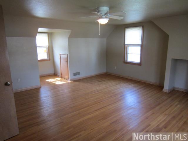 320 NE 3rd Ave, Saint Cloud, MN 56304 photo 6