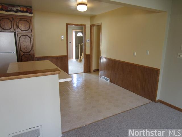 320 NE 3rd Ave, Saint Cloud, MN 56304 photo 12