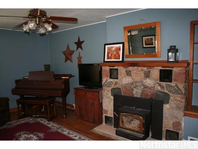 218 7th St, Walker, MN 56484 photo 4