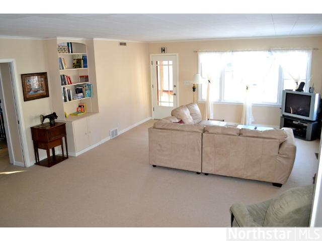 5366 Eagle St, Saint Paul, MN 55110 photo 8