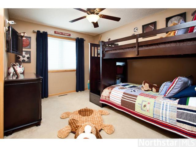 751 Kayla Ln, Hanover, MN 55341 photo 9
