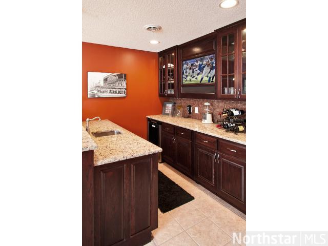 751 Kayla Ln, Hanover, MN 55341 photo 16