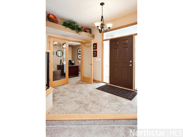 751 Kayla Ln, Hanover, MN 55341 photo 4