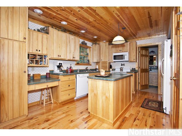 16576 Riverside Dr, Brainerd, MN 56401 photo 3