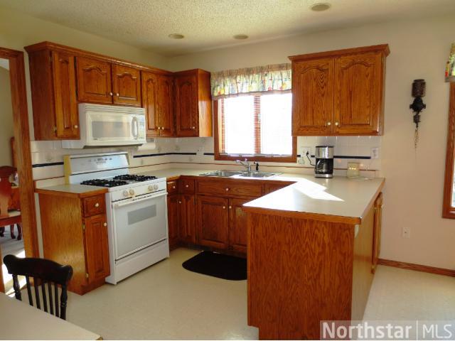 2180 Prospect Dr NE, Saint Cloud, MN 56304 photo 3