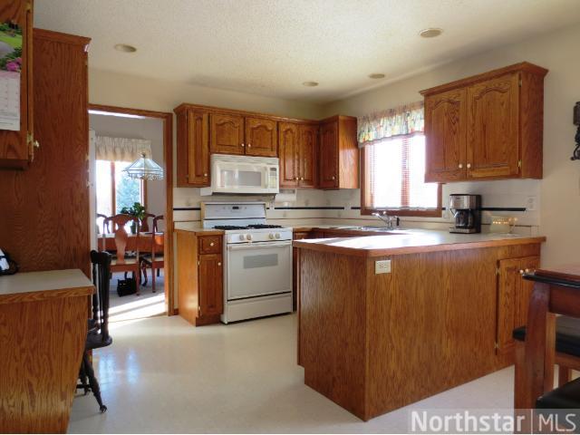 2180 Prospect Dr NE, Saint Cloud, MN 56304 photo 4